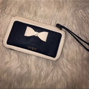 Guess wallet